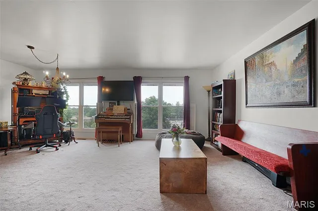 $75,000 | 10352 Forest Brook Lane, Unit H, St. Louis, MO 63146