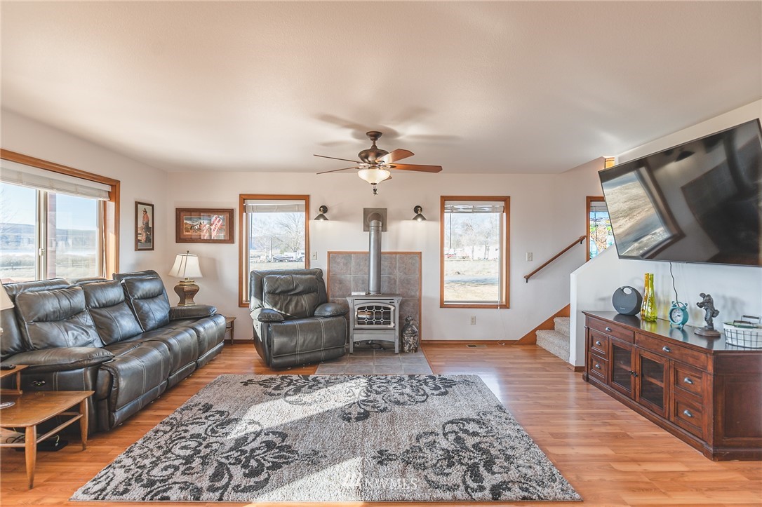 36819 Rd I-8 Coulee City, WA 99115 - Photo 14 of 37 Gallery Image 14