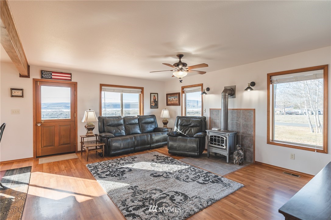 36819 Rd I-8 Coulee City, WA 99115 - Photo 15 of 37 Gallery Image 15