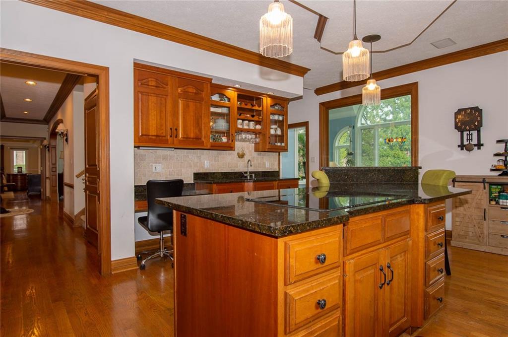 13709 Smokey Ridge Trace Carmel, IN 46033 - Photo 14 of 37 Gallery Image 14