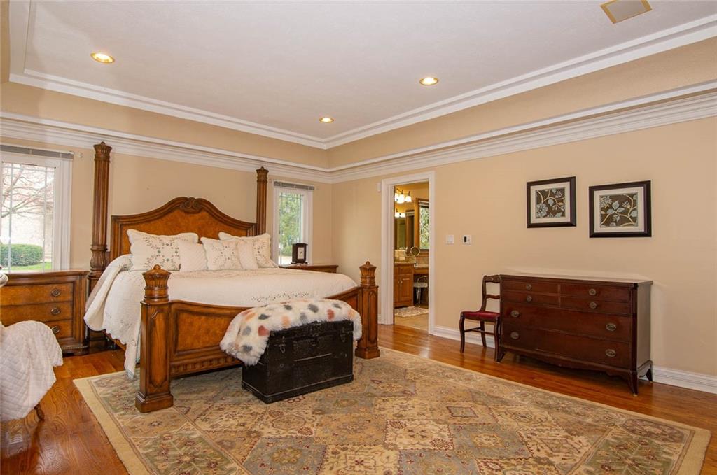 13709 Smokey Ridge Trace Carmel, IN 46033 - Photo 19 of 37 Gallery Image 19