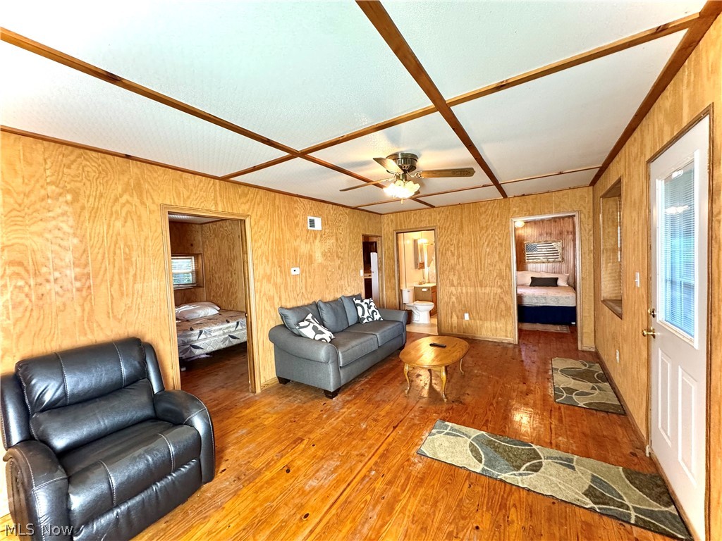 70906 Reynolds Road Piedmont, OH 43983 - Photo 18 of 33