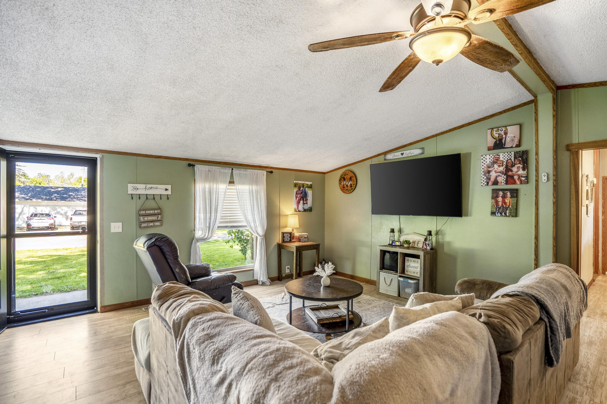 7452 Edison Street Russells Point, OH 43348 - Photo 7 of 32