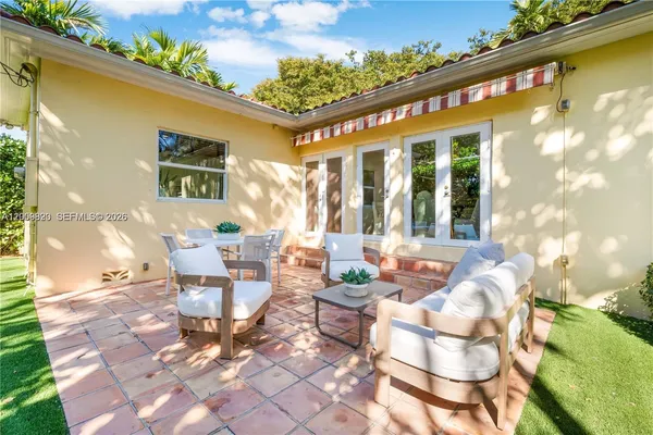 $7,000 | 414 Camilo Avenue, Coral Gables, FL 33134