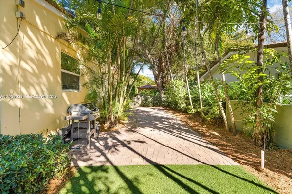 $7,000 | 414 Camilo Avenue, Coral Gables, FL 33134