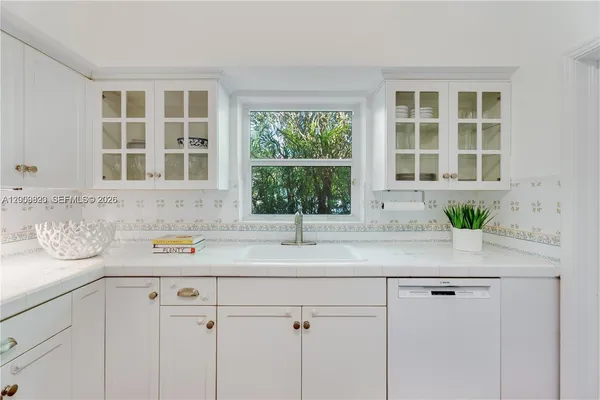 $7,000 | 414 Camilo Avenue, Coral Gables, FL 33134