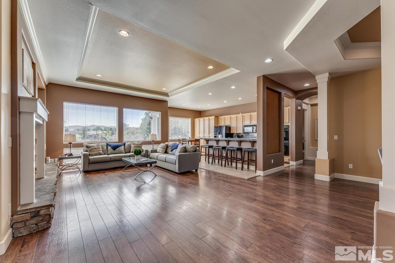 2786 Shadow Dancer Trail Reno, NV 89511 - Photo 4 of 40 Photo 4