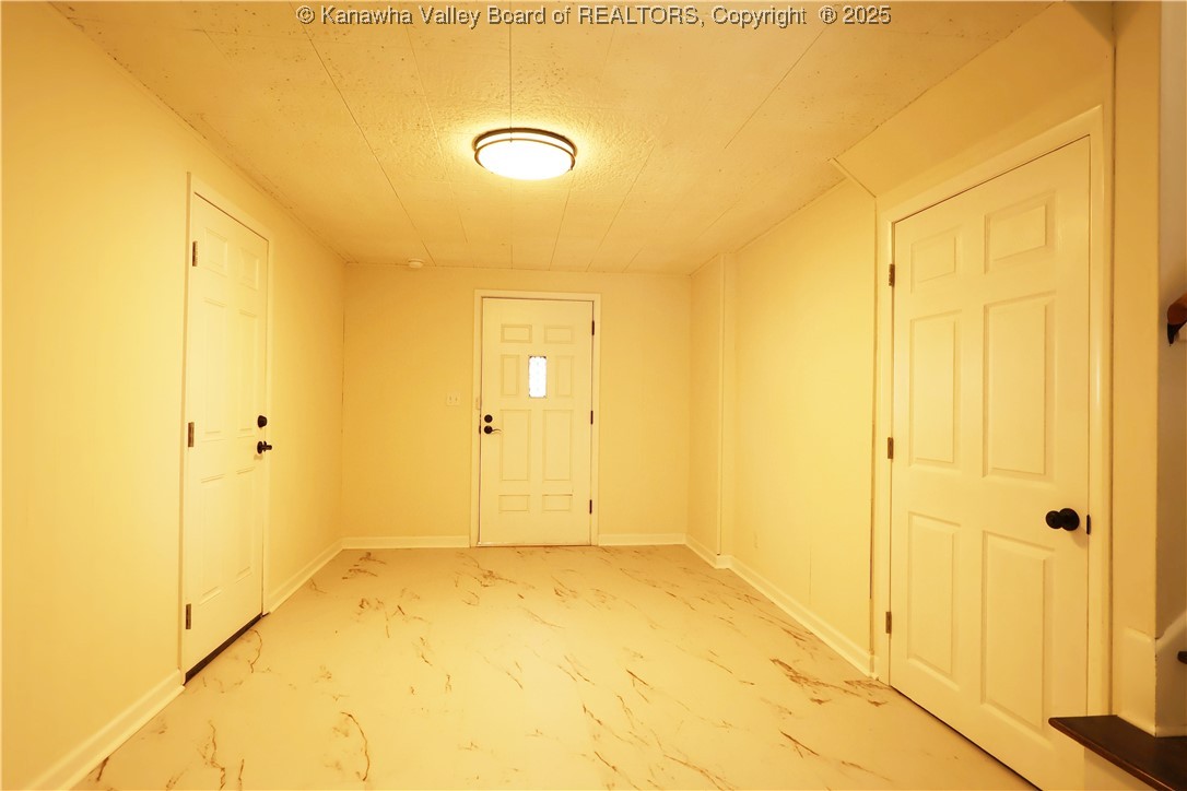 1209 Henry Road South Charleston, WV 25303 - Photo 15 of 20 Gallery Image 15