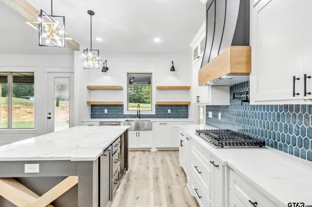 $359,900 | 13644 County Road 411, Tyler, TX 75706