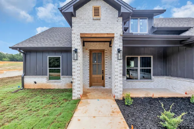 $359,900 | 13644 County Road 411, Tyler, TX 75706