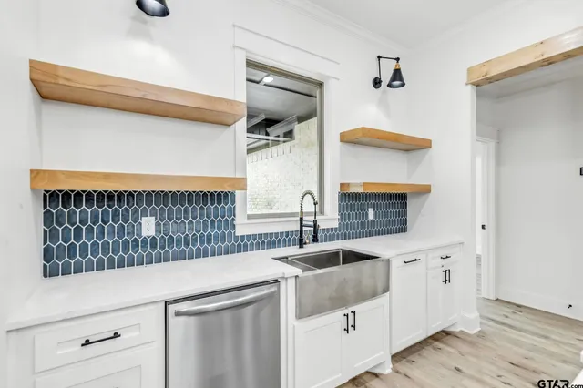 $359,900 | 13644 County Road 411, Tyler, TX 75706