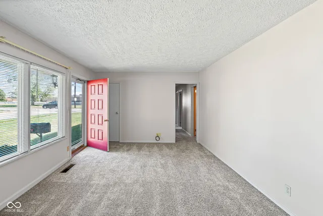 $212,900 | 2201 Meadow Drive, Lafayette, IN 47909