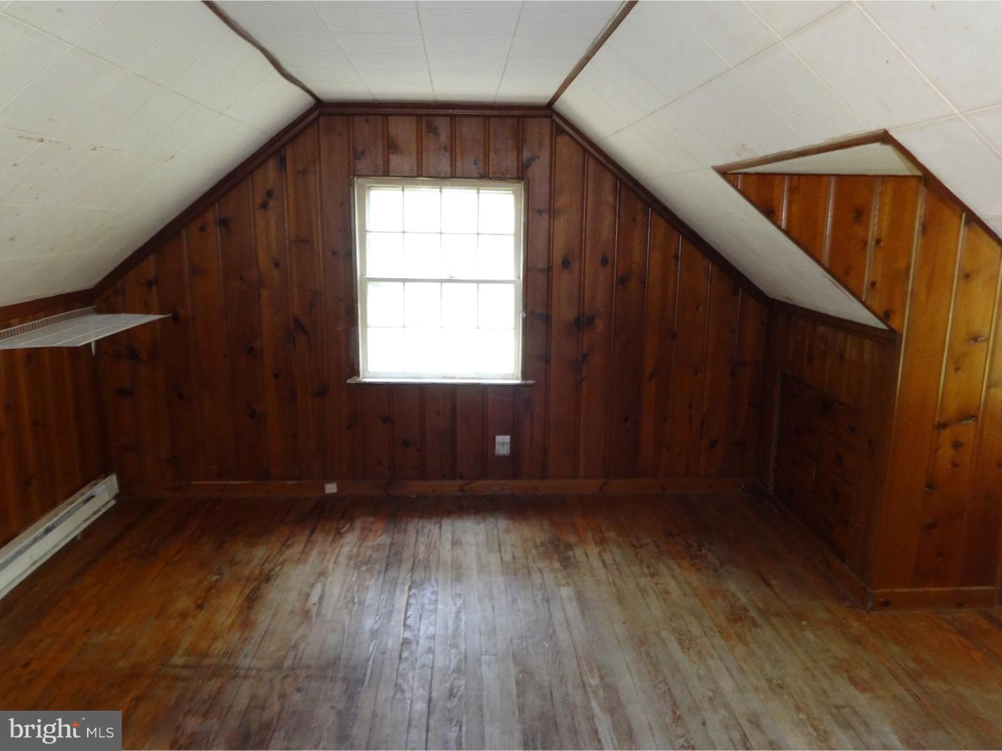 196 Chestnut Street Salem, NJ 08079 - Photo 14 of 20 Gallery Image 14