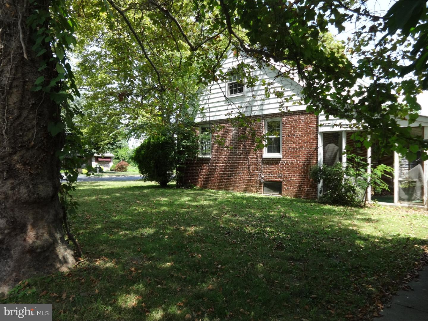 196 Chestnut Street Salem, NJ 08079 - Photo 5 of 20 Gallery Image 5