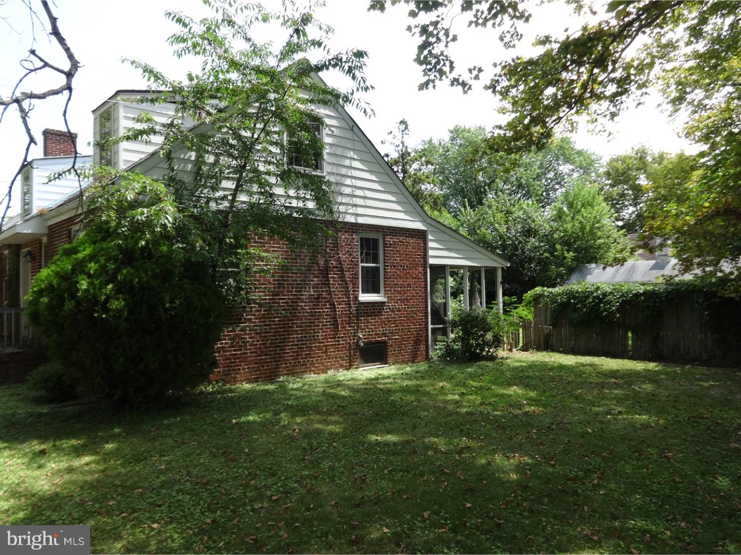 196 Chestnut Street Salem, NJ 08079 - Photo 6 of 20 Gallery Image 6