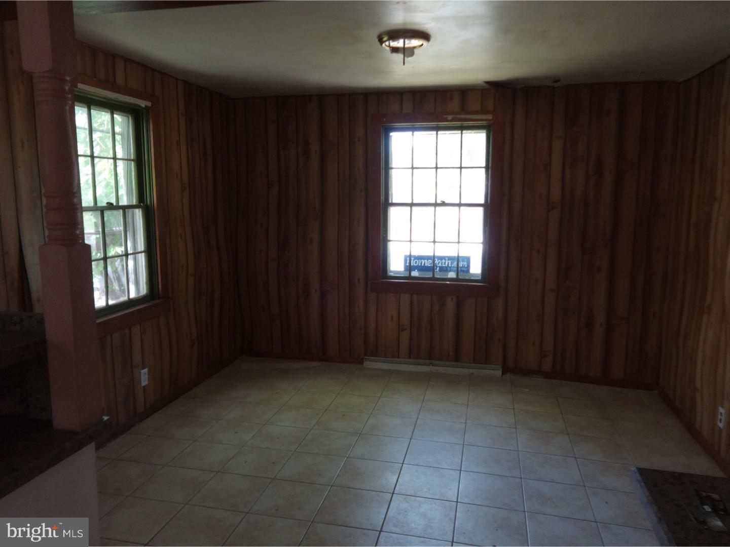 196 Chestnut Street Salem, NJ 08079 - Photo 9 of 20 Gallery Image 9
