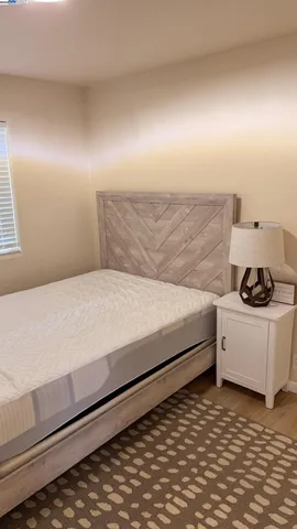 $635,000 | 825 East Colton Avenue, Redlands, CA 92374