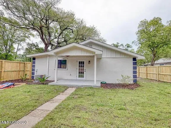 $279,900 | 205 Watts Street, Bay St. Louis, MS 39520