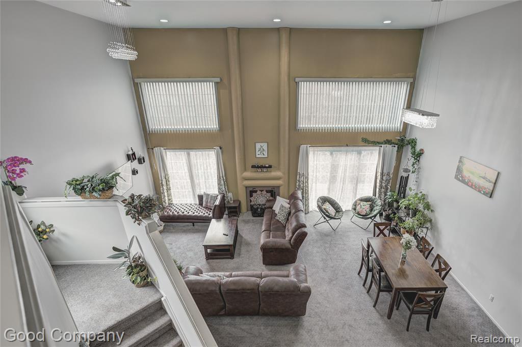 6255 Celeste Road West Bloomfield, MI 48322 - Photo 12 of 50