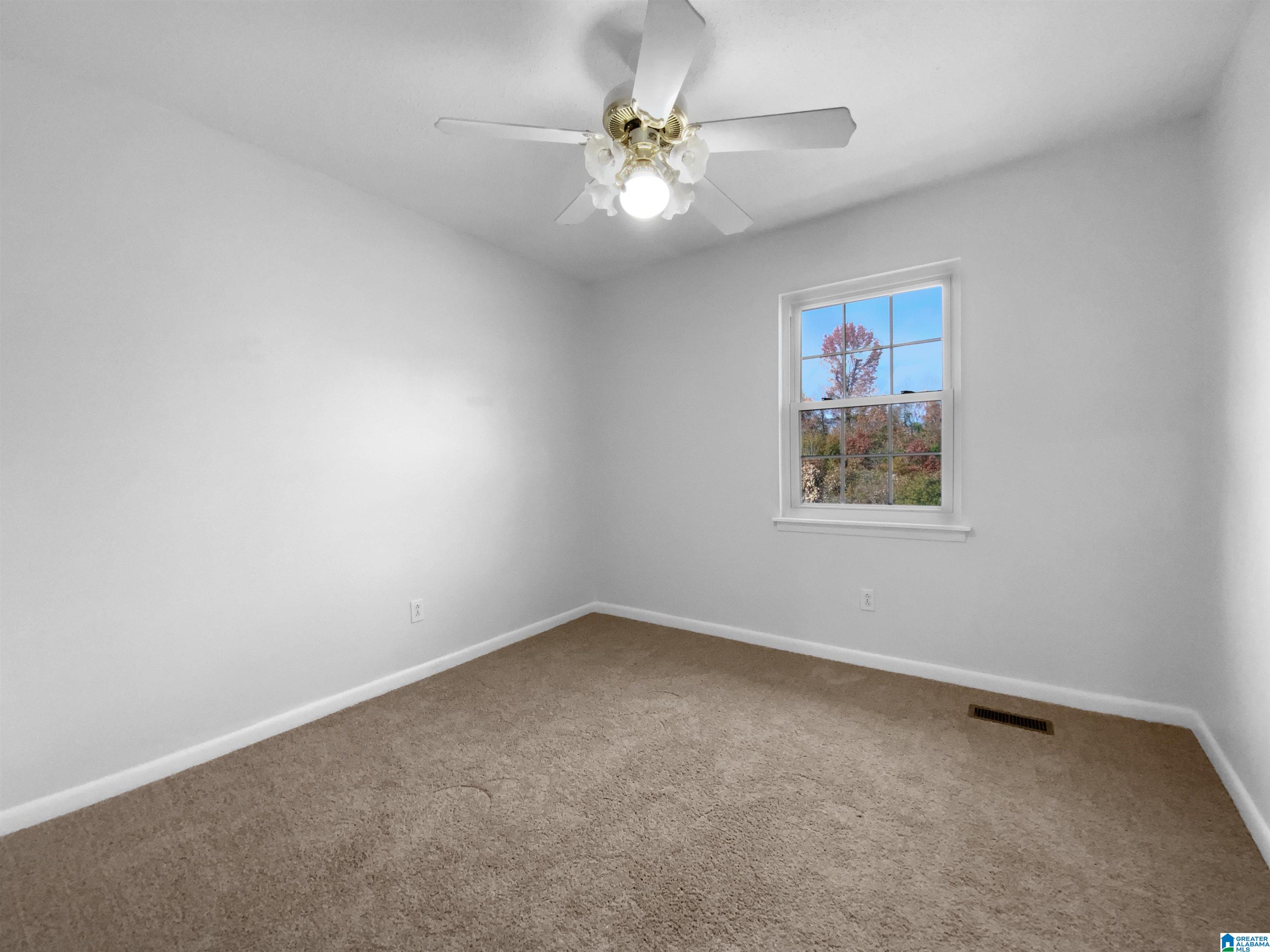 461 4th Way Pleasant Grove, AL 35127 - Photo 8 of 20