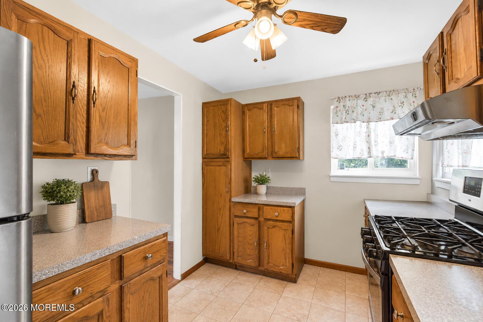 342 Aldrich Road Howell, NJ 07731 - Photo 8 of 16 7