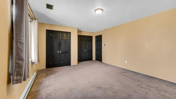 $435,000 | 3050 East 139th Avenue, Crown Point, IN 46307