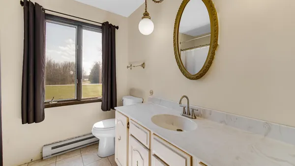 $435,000 | 3050 East 139th Avenue, Crown Point, IN 46307