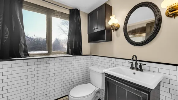 $435,000 | 3050 East 139th Avenue, Crown Point, IN 46307