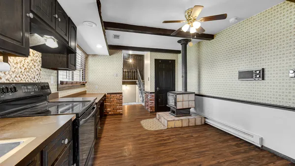 $435,000 | 3050 East 139th Avenue, Crown Point, IN 46307