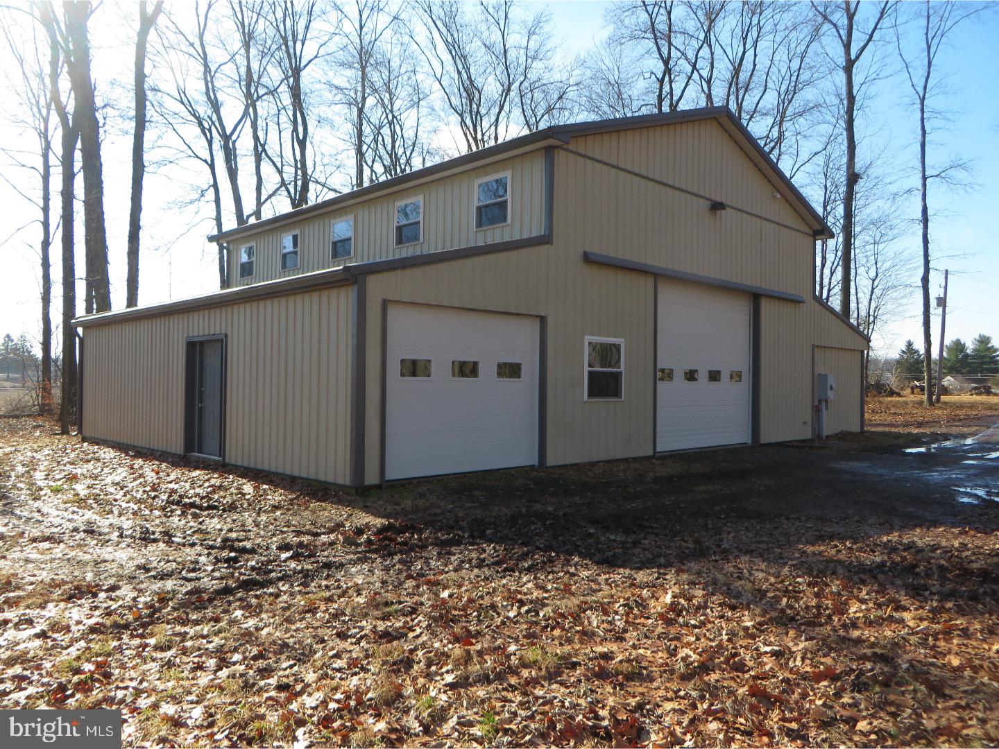 694 Apple Road Quakertown, PA 18951 - Photo 3 of 12 Gallery Image 3
