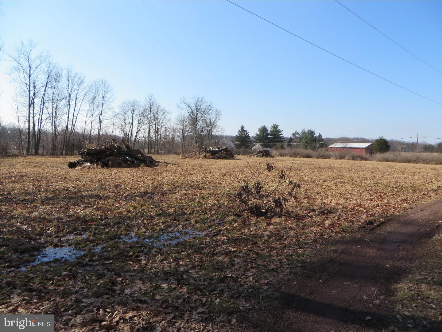694 Apple Road Quakertown, PA 18951 - Photo 4 of 12 Gallery Image 4