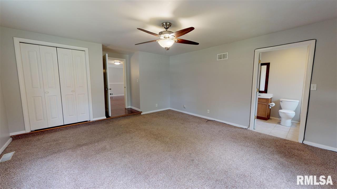 1033 West Raven Road Peoria, IL 61615 - Photo 20 of 31 Gallery Image 20