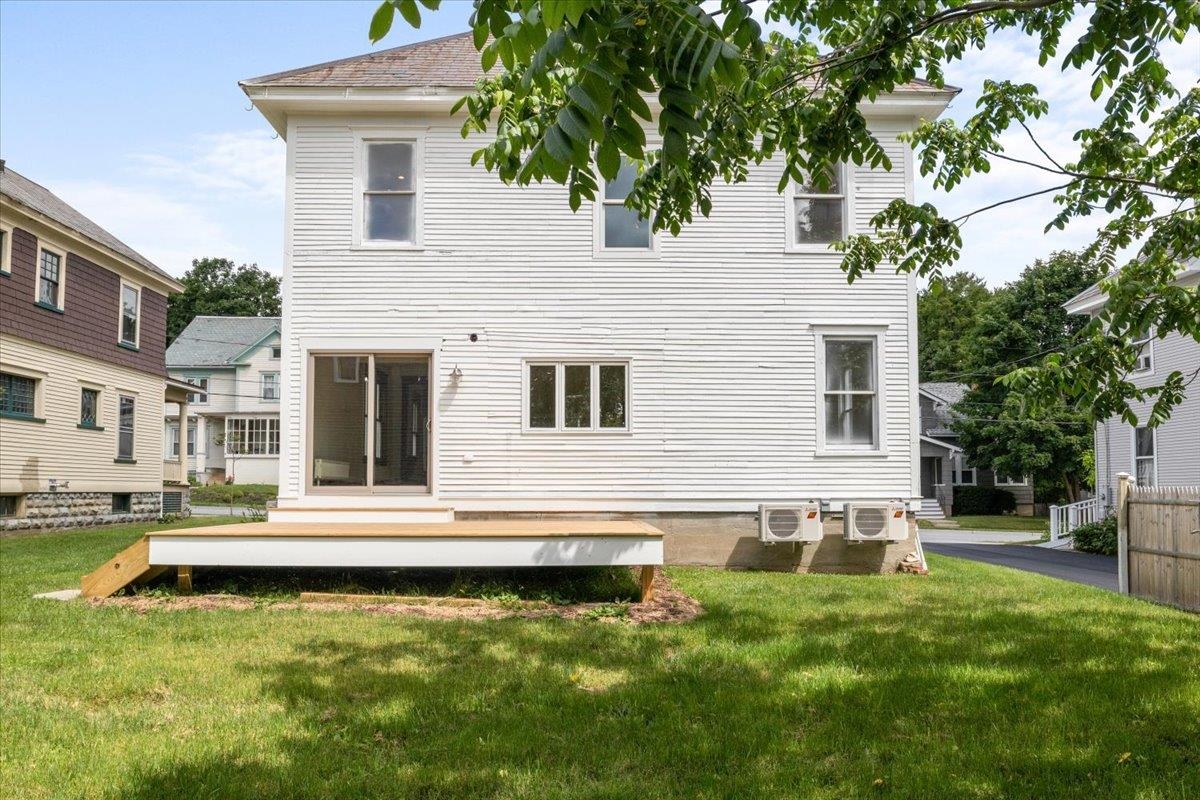 10 Spellman Terrace Rutland, VT 05701 - Photo 5 of 36