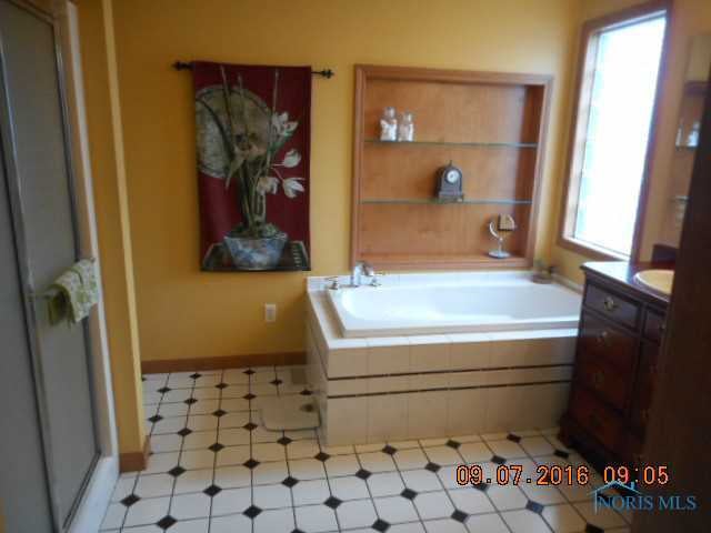 10532 Obee Road Whitehouse, OH 43571 - Photo 15 of 20 Gallery Image 15