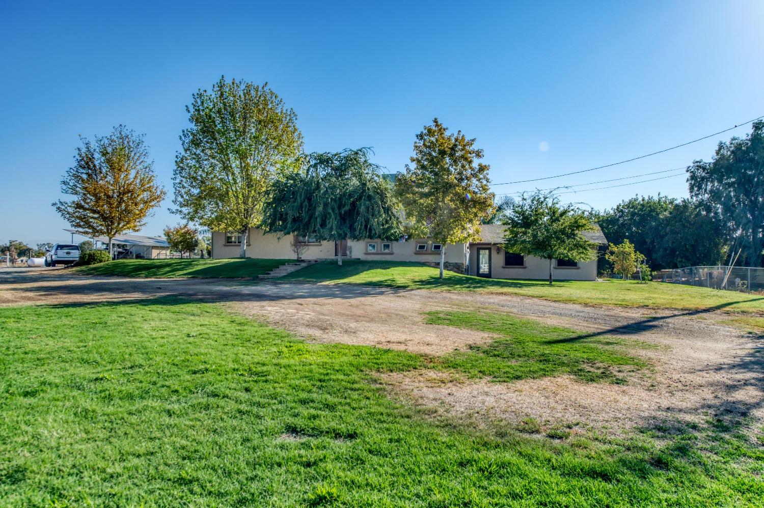5588 North McCall Avenue Clovis, CA 93619 - Photo 71 of 77 a view of a golf course