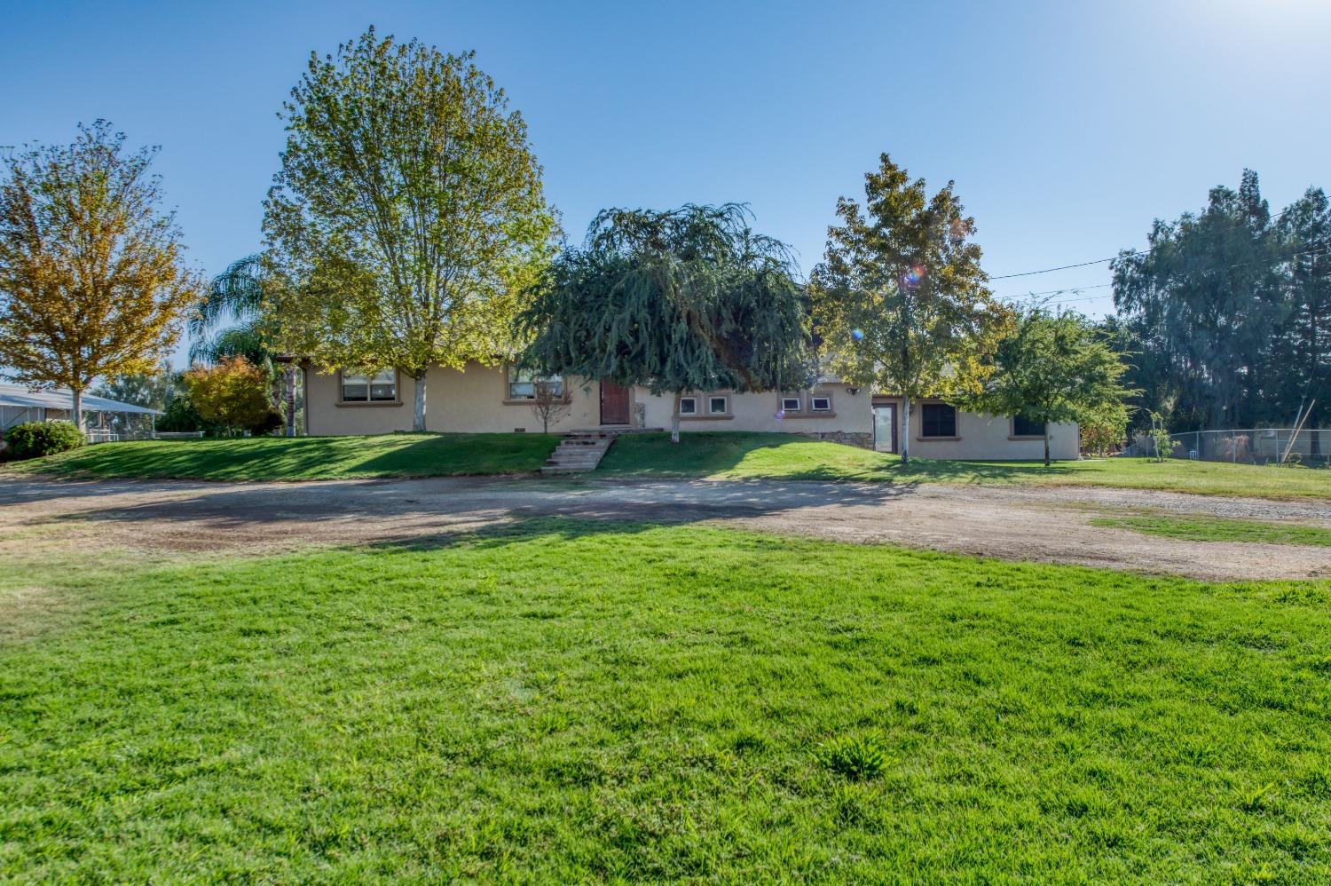 5588 North McCall Avenue Clovis, CA 93619 - Photo 73 of 77