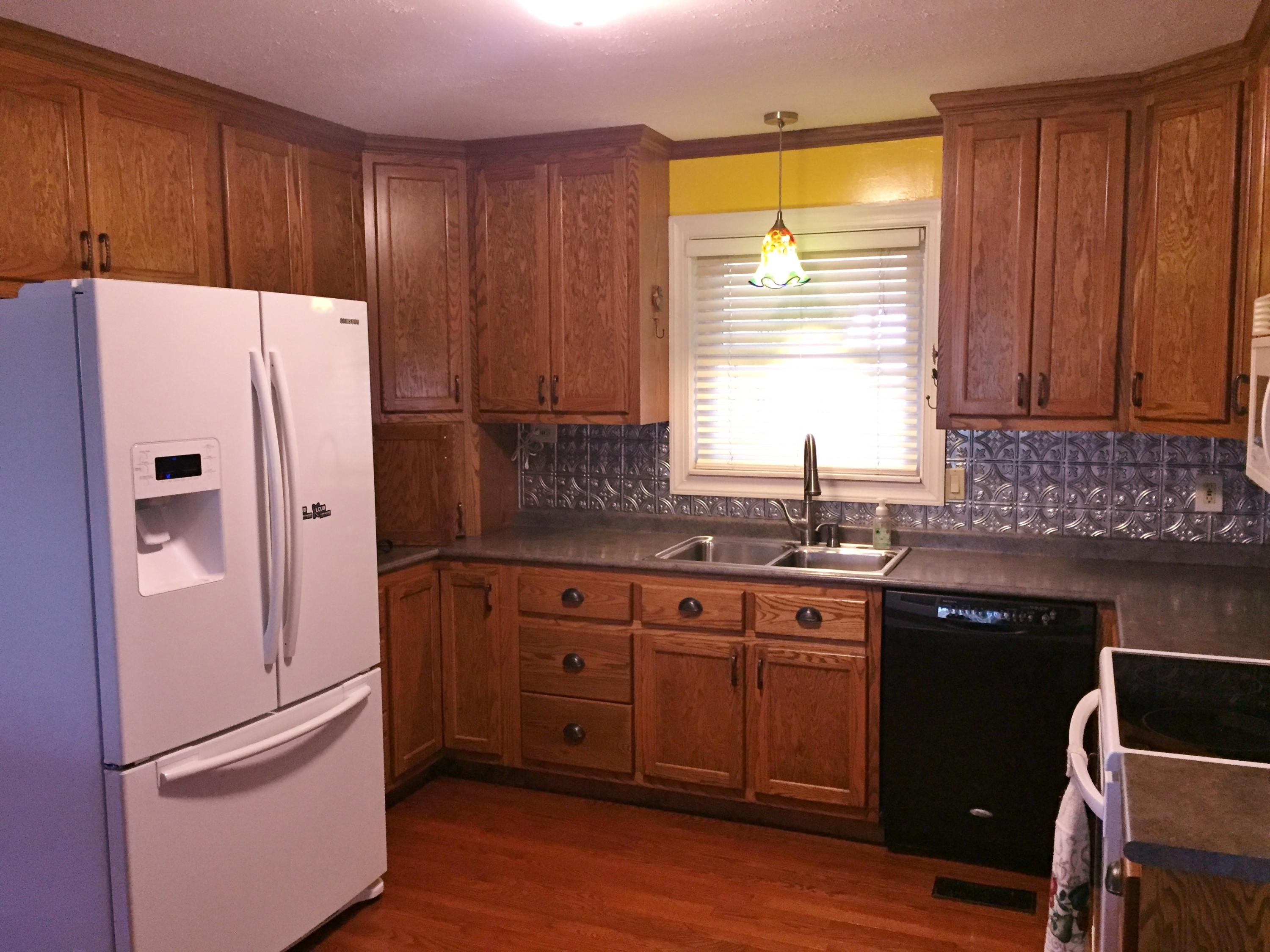 2984 Loudon Ridge Road Lenoir City, TN 37771 - Photo 4 of 19 4-Kitchen