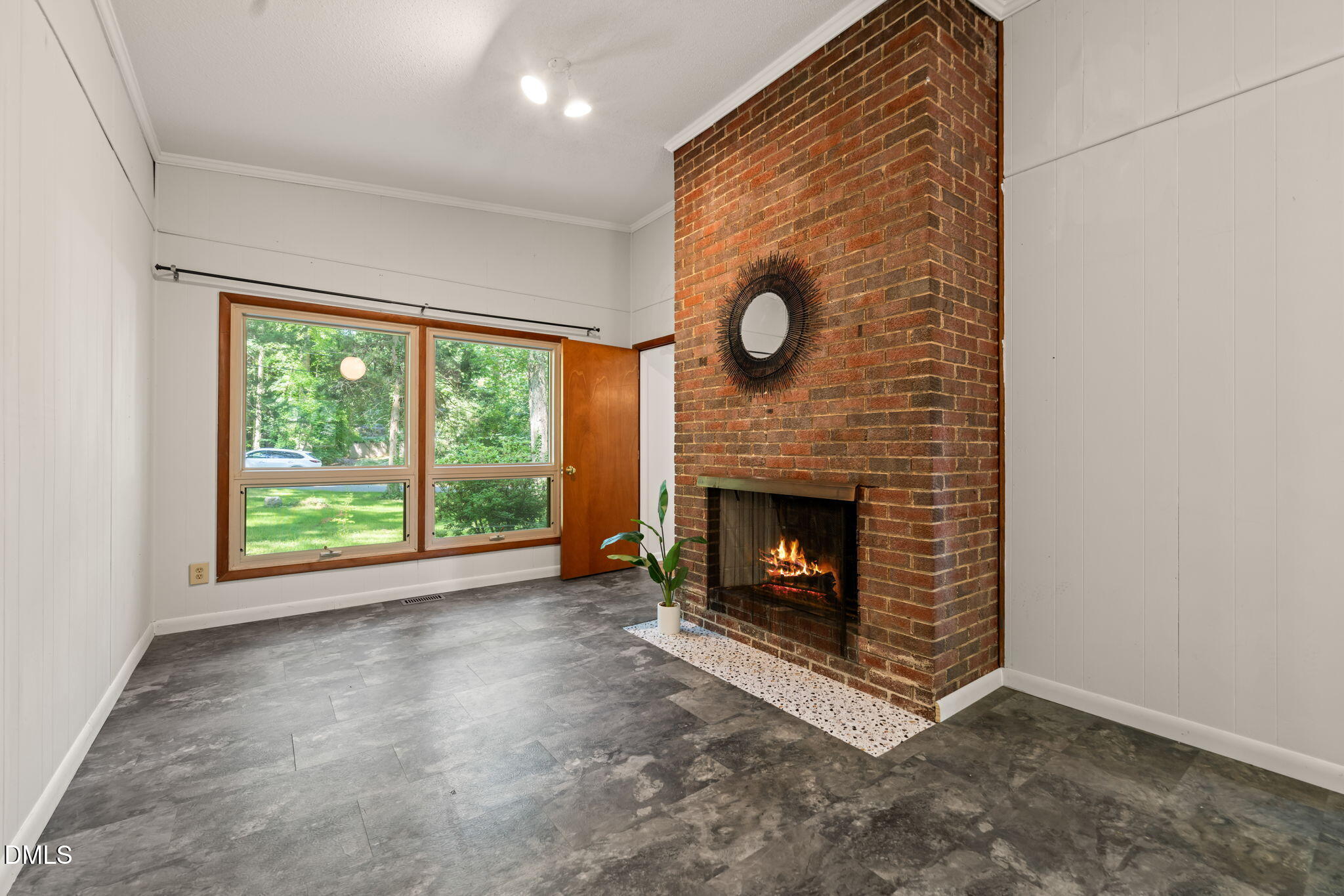 1808 Fairley Drive Raleigh, NC 27607 - Photo 19 of 53 19-web-or-mls-untitled-27