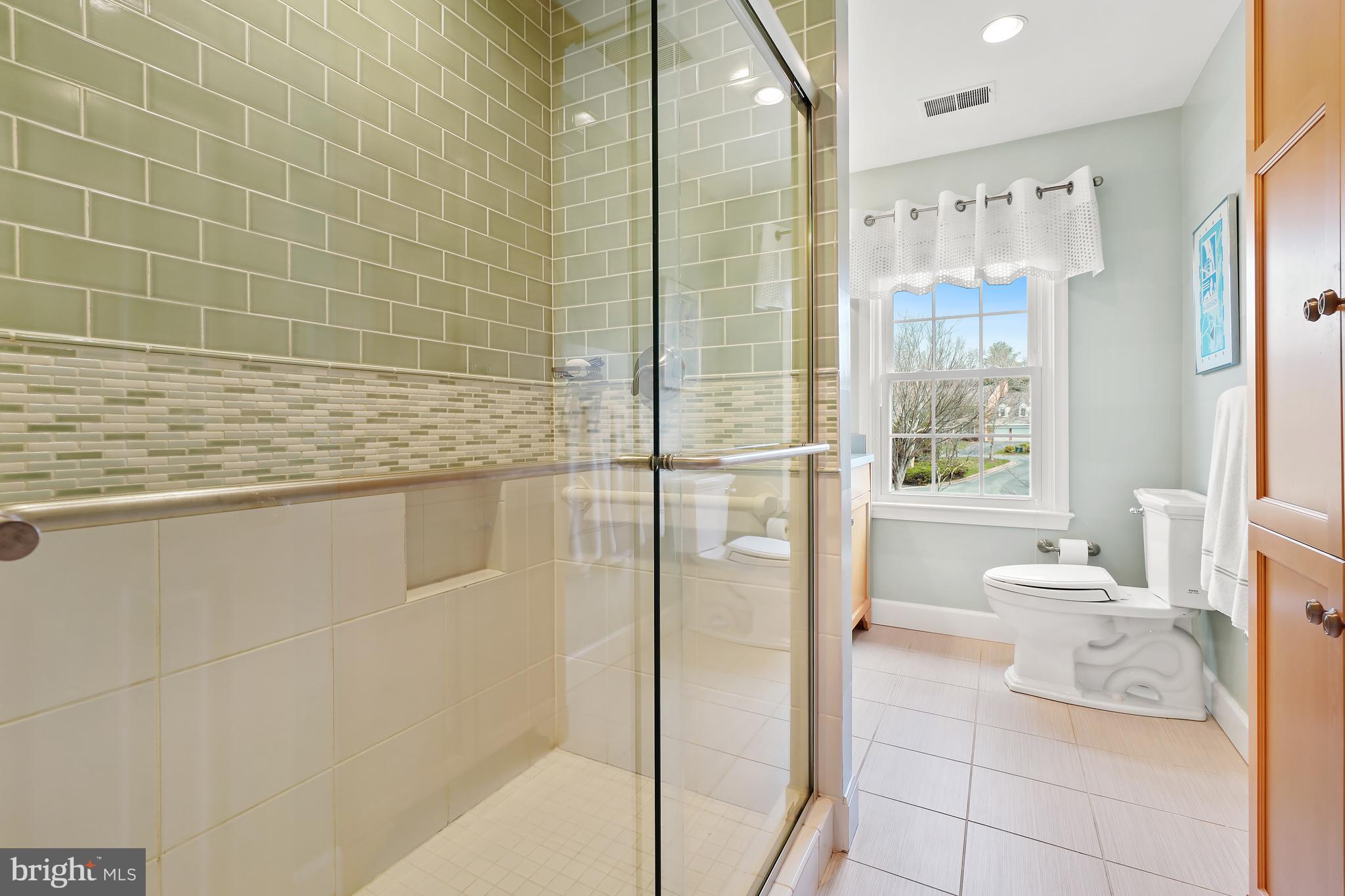 10 Meyer Point Court Potomac, MD 20854 - Photo 40 of 58