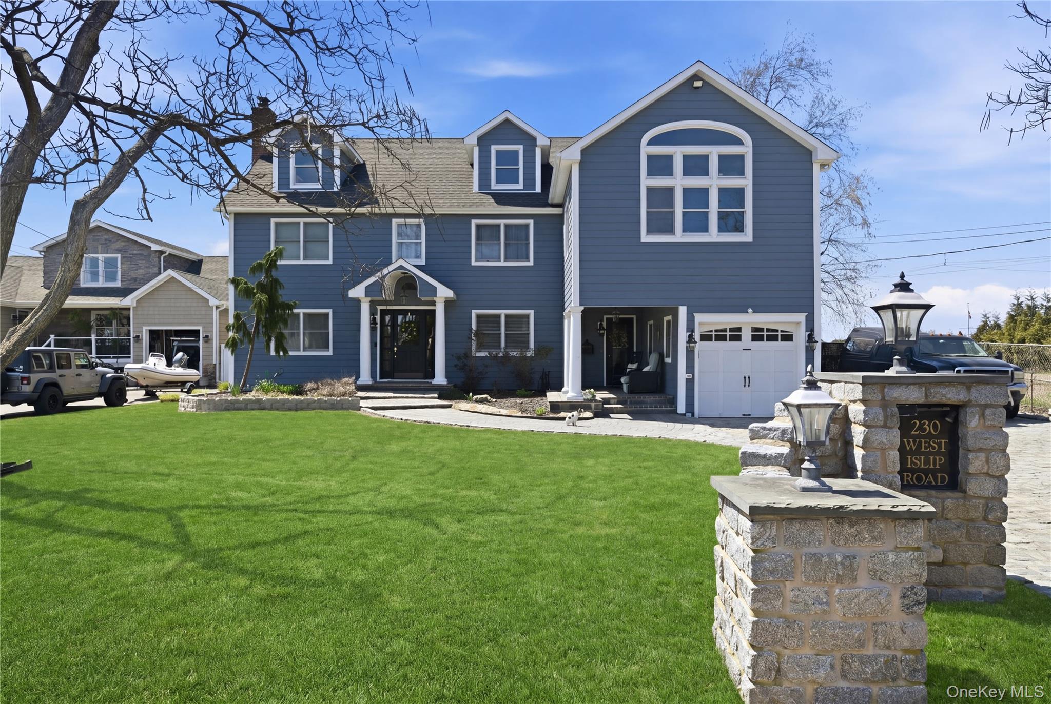 230 West Islip Road West Islip, NY 11795 - Photo 2 of 50