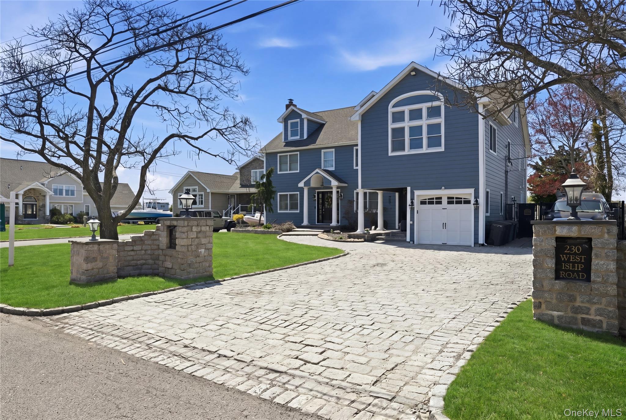 230 West Islip Road West Islip, NY 11795 - Photo 4 of 50