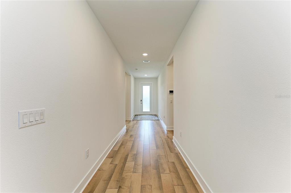 18530 Midsummer Place Venice, FL 34293 - Photo 39 of 100 Gallery Image 39