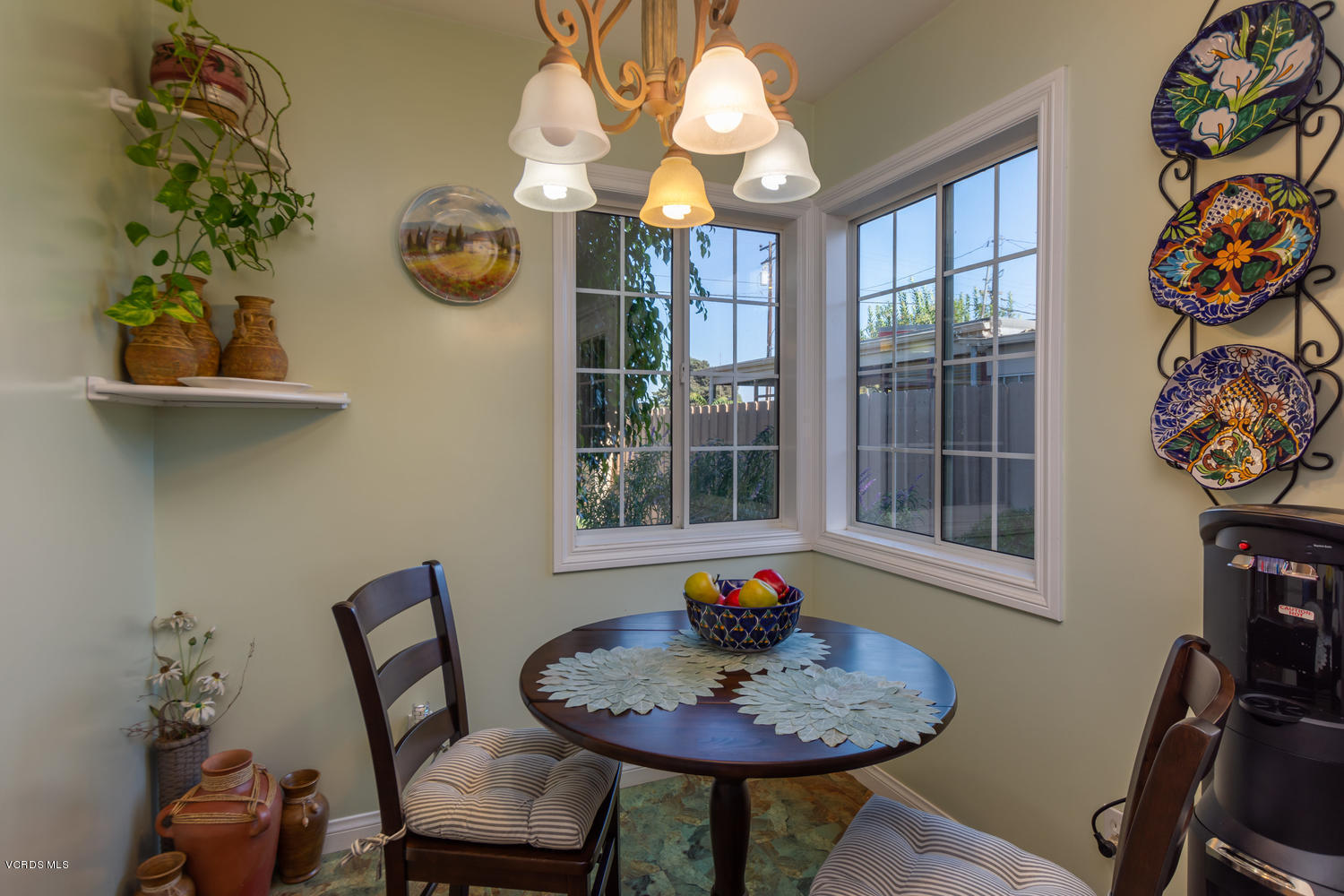 110 North Peck Road Santa Paula, CA 93060 - Photo 11 of 28 110 N Peck Rd Santa Paula CA-010-012-Sti