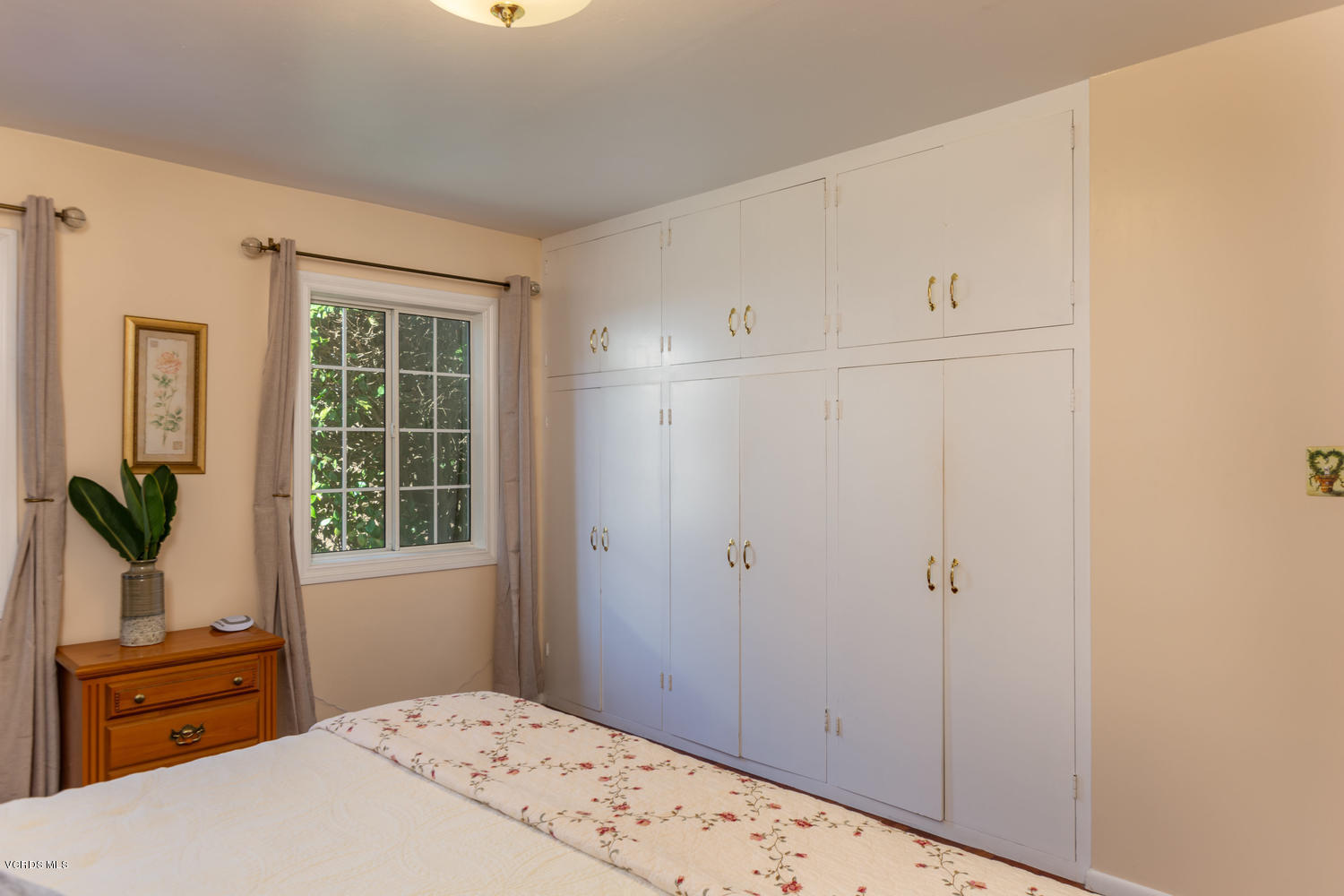 110 North Peck Road Santa Paula, CA 93060 - Photo 15 of 28 110 N Peck Rd Santa Paula CA-015-013-Sti
