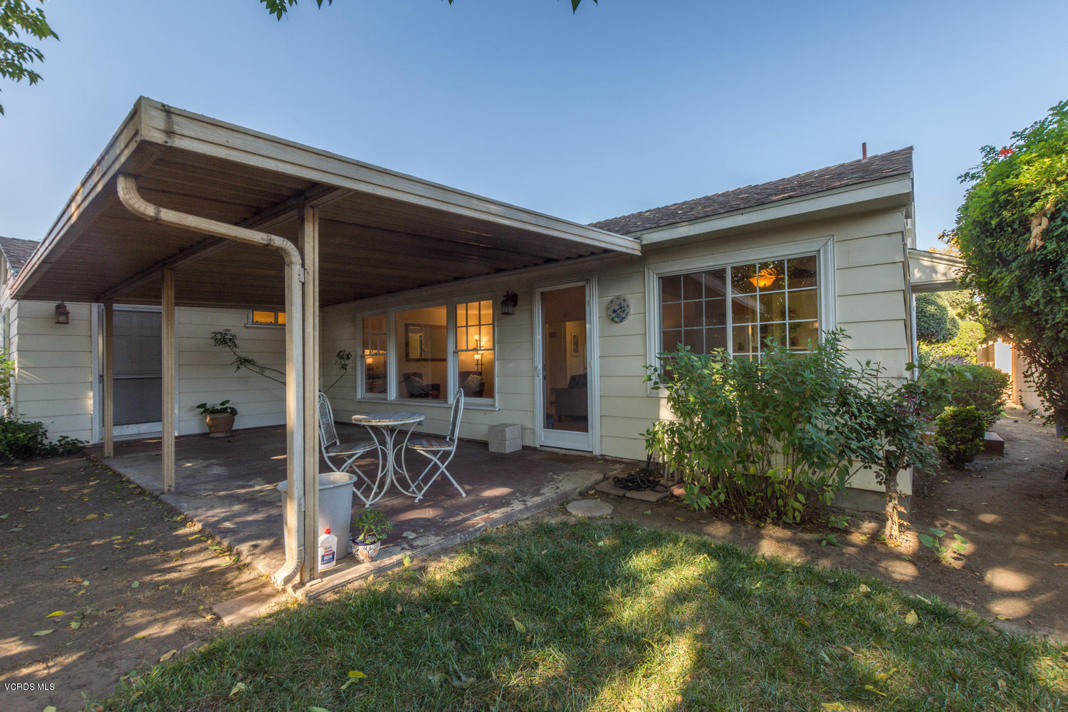 110 North Peck Road Santa Paula, CA 93060 - Photo 23 of 28 110 N Peck Rd Santa Paula CA-023-028-Sti
