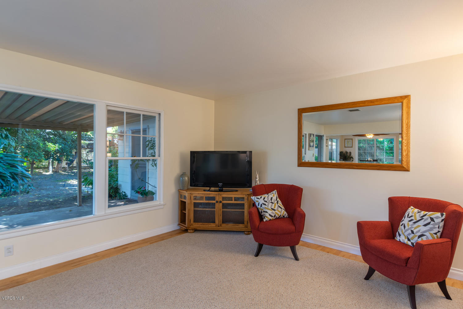 110 North Peck Road Santa Paula, CA 93060 - Photo 8 of 28 110 N Peck Rd Santa Paula CA-004-005-Sti