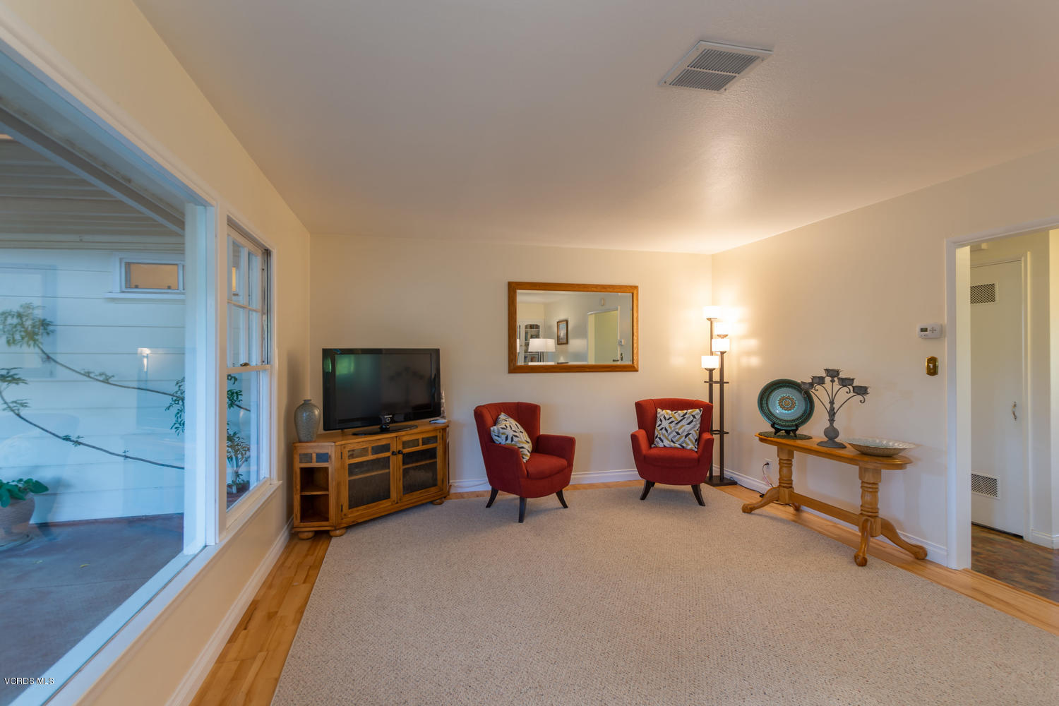 110 North Peck Road Santa Paula, CA 93060 - Photo 9 of 28 110 N Peck Rd Santa Paula CA-005-003-Sti