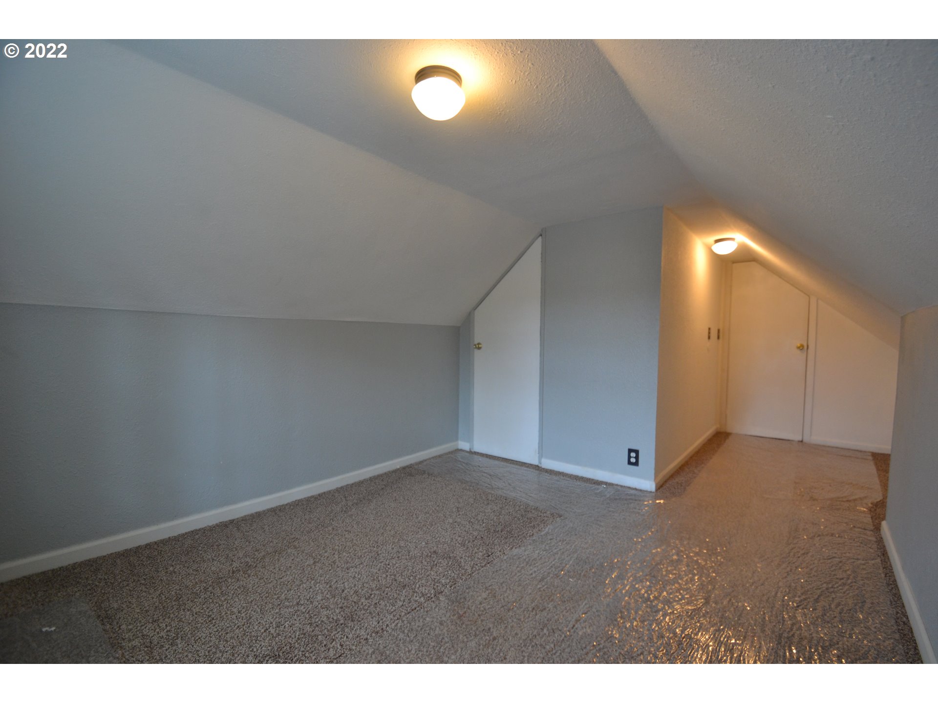 1450 Southwest 10th Street Dallas, OR 97338 - Photo 27 of 32 Gallery Image 27