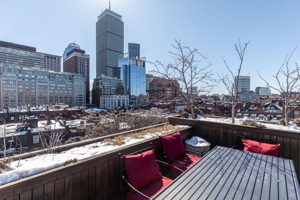 230 Commonwealth Avenue Boston, MA 02116 - Photo 20 of 42