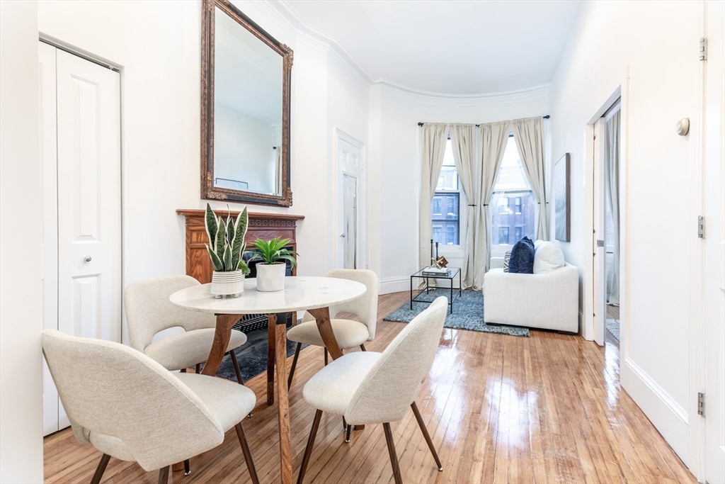 230 Commonwealth Avenue Boston, MA 02116 - Photo 25 of 42